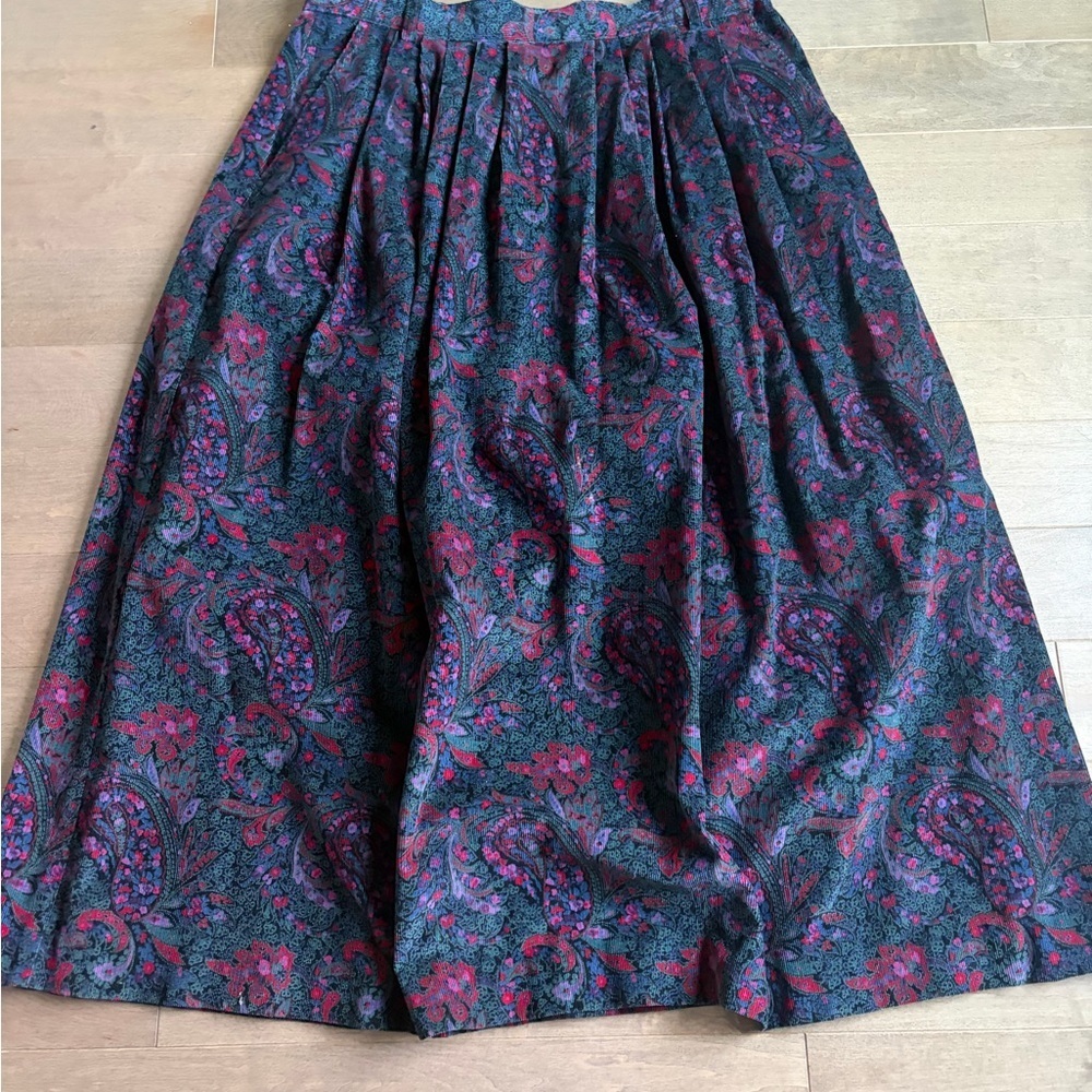 Vintage L.L. Bean A-Line Skirt in Red and Blue Paisley, size 16P, made in USA